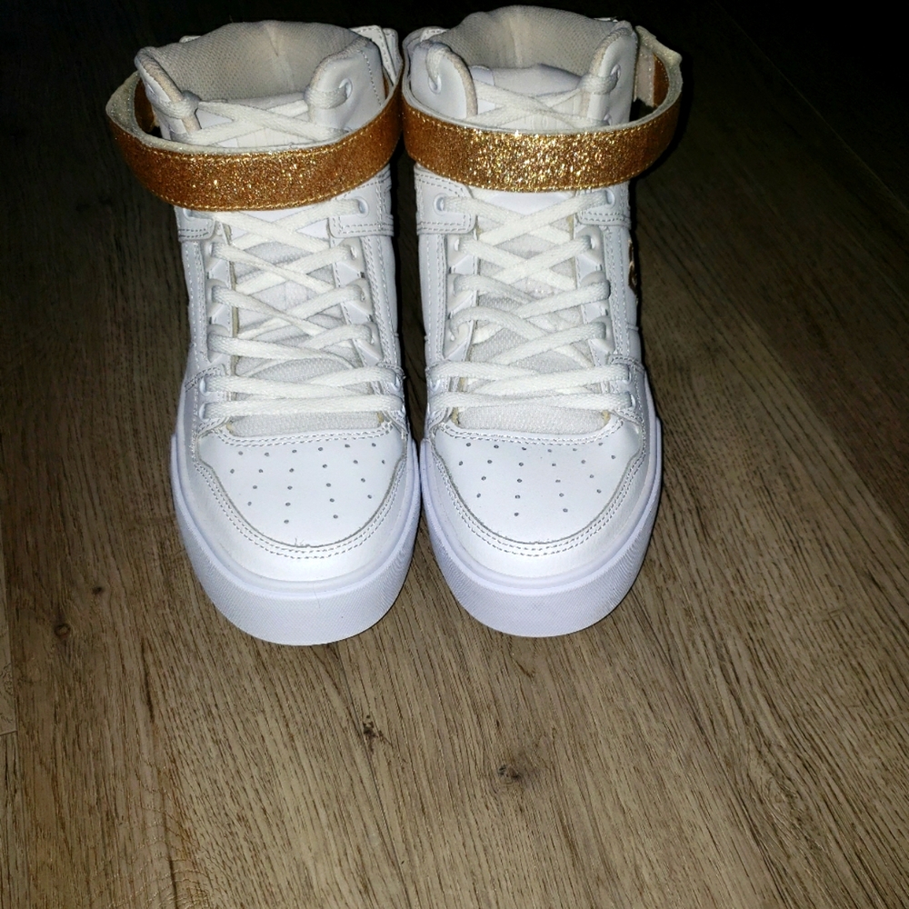 DC  Pure V-skate high top